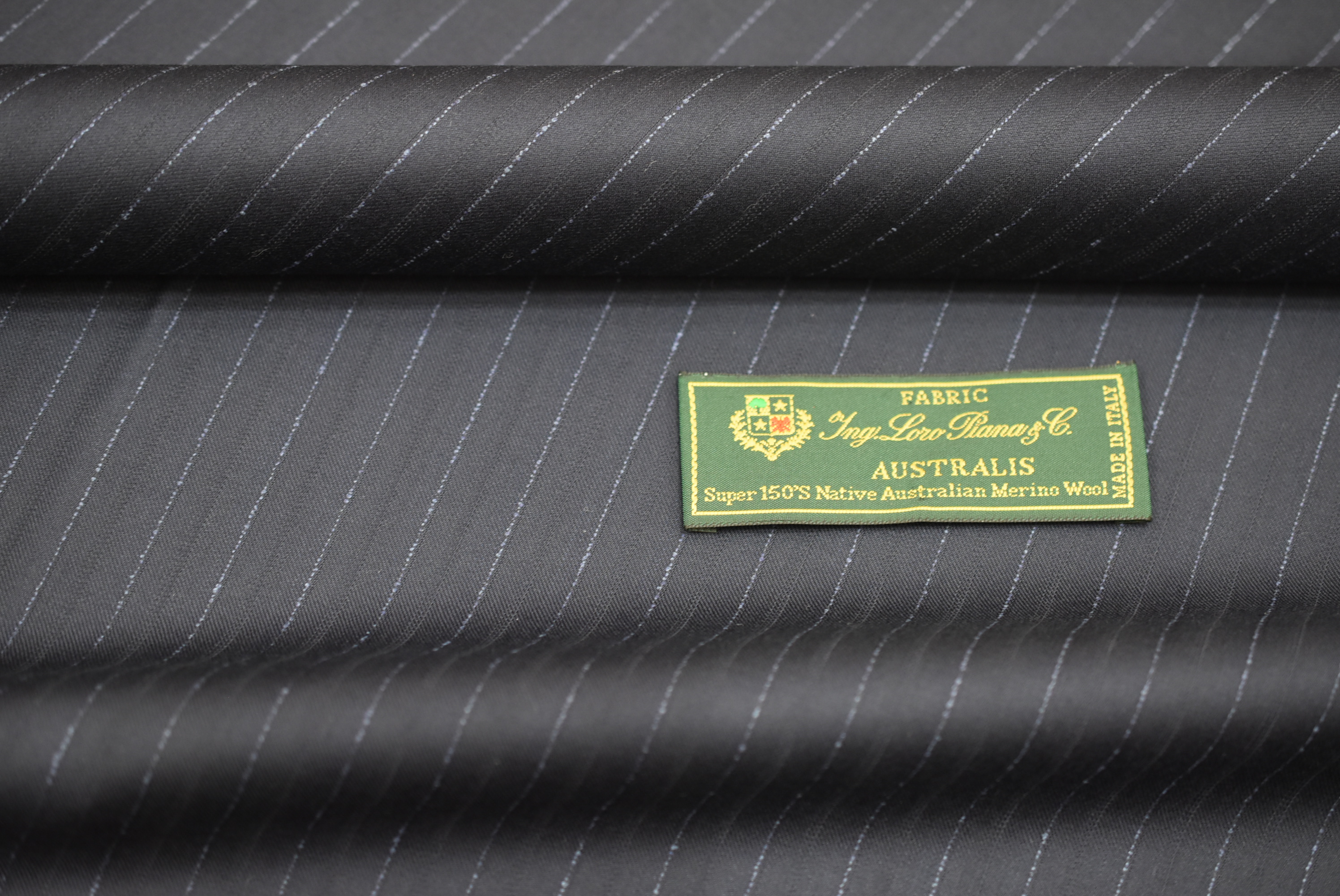 テーラーダンディ大阪 フルオーダーメイドスーツ服地　ロロピアーナ