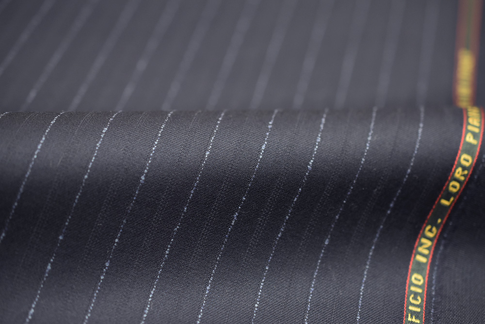 テーラーダンディ大阪　フルオーダースーツ　ロロピアーナ　AUSTRALIS 2