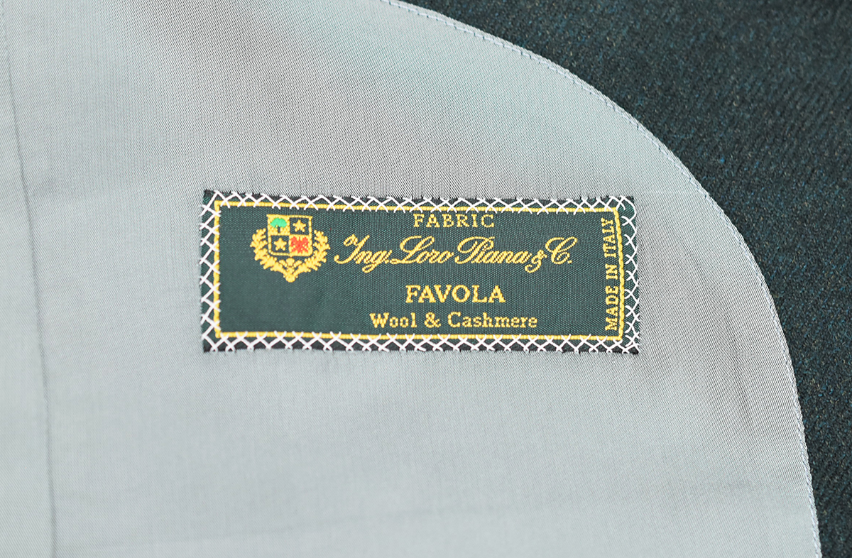 フルオーダースーツの仕立て上がり　ロロピアーナ2