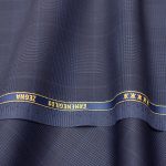 Ermenegildo Zegnaのロゴが入ったセルビッジと美しいドレープ感